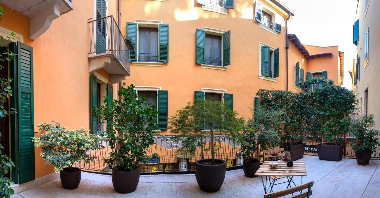 Appartamento La terrazza in centro Verona Esterno foto