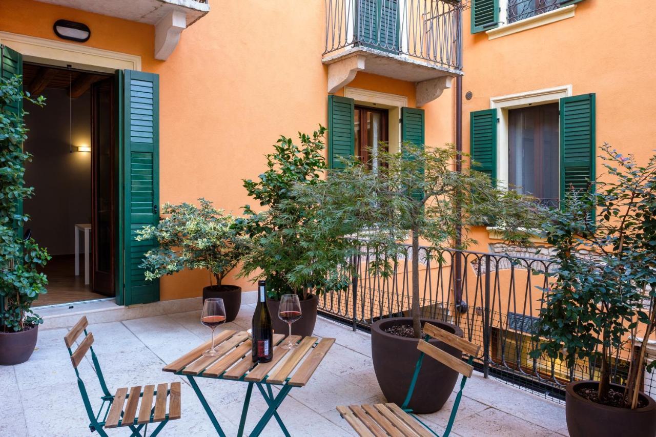 Appartamento La terrazza in centro Verona Esterno foto